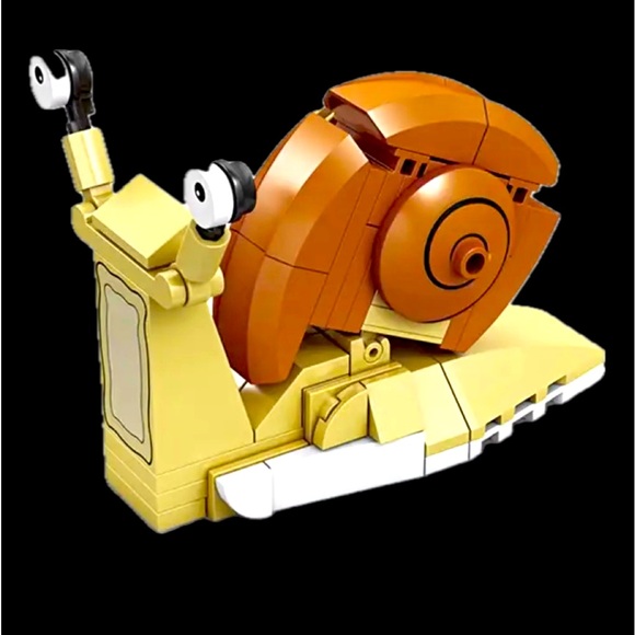 Snail 🐌 Insect Series Bug Collection - Picture 2 of 4